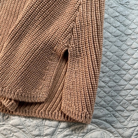 Max Studio Tan Ribbed Sweater - Picture 4 of 6